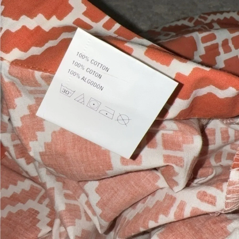 Crate&Barrel Set of 2 Sereno Hand Blocked Coral‎ King Size Shams Pillow Covers